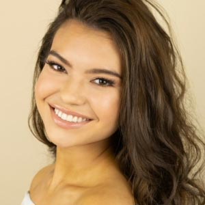 Leela Owen